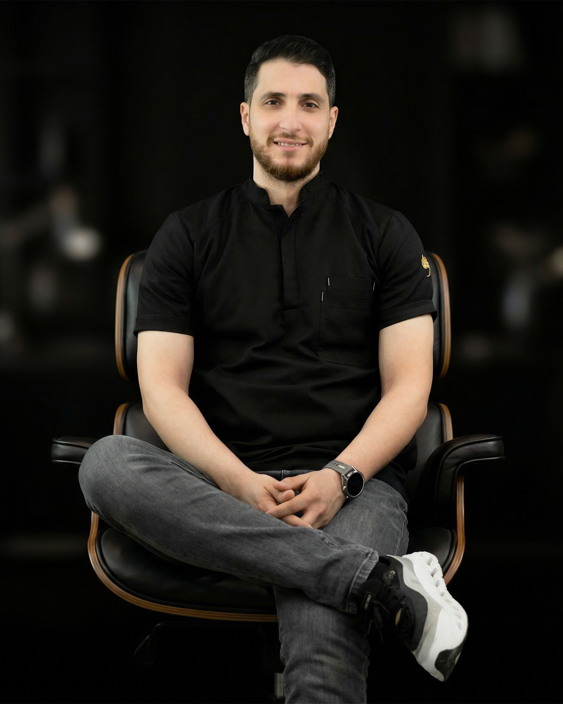 د/عمرو نمير (اخصائي نسا وتوليد، اخصائي جراحة المناظير الدقيقة)